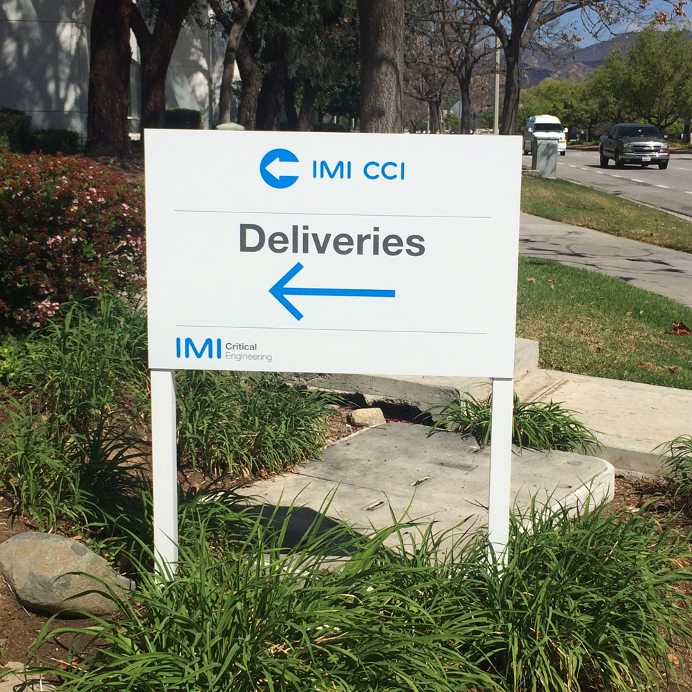 IMI CCI Directional Sign