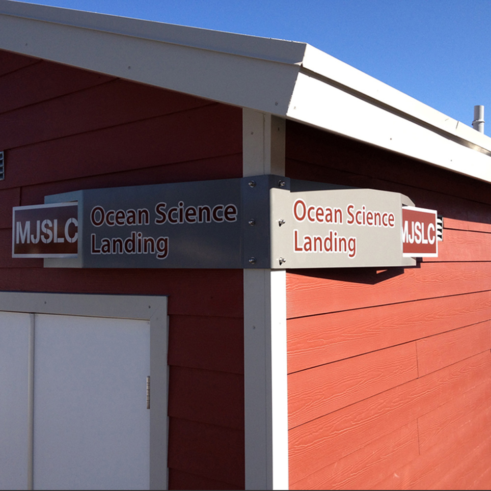 Ocean Institute Building Signage